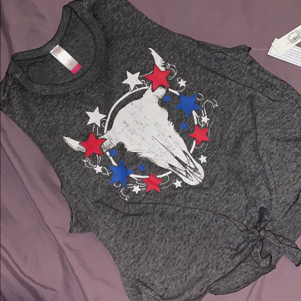 ✨3 for $20 Sale✨ 4th of July Cut Off Tank